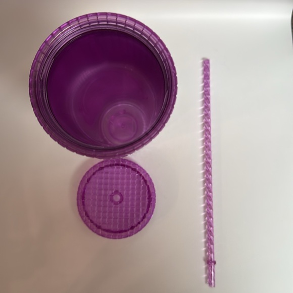 Starbucks Summer 2021 Pink and Purple Grid Tumbler venti Cold Cup - Picture 4 of 4